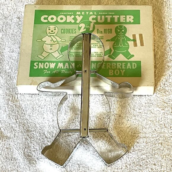 Vintage Metal Cooky Cutter Cookie 2 in 1 Gingerbread Boy Snowman 8 Inch High Box - Picture 13 of 13